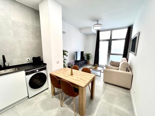 Valencia Getaway - Jacuzzi, Space & Comfort photo 43