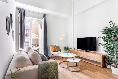 Valencia City Apartment with Gym Pool Free Parking TheHavenEscape