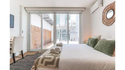 Principe Real Cozy Bright Studio Apt with AC