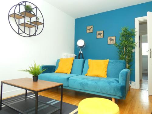 LM86 , CENTRE VILLE , BALCON , AU CALme