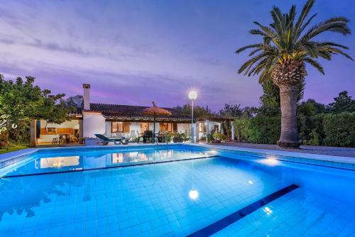 Villa Paparri Lovely 3 bedroom villa close to Pollensa by Renthousing