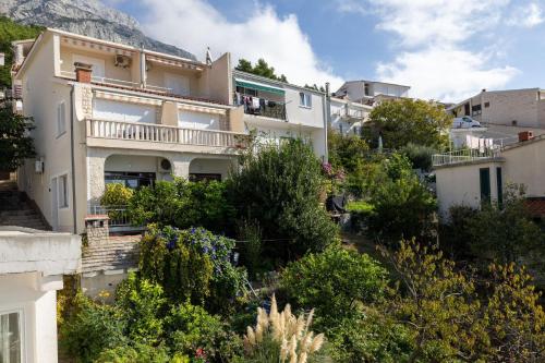 Afbeelding uit fotogalerij van Apartmans Lale in Brela