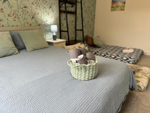 Postel nebo postele na pokoji v ubytování Hannah's Homestay