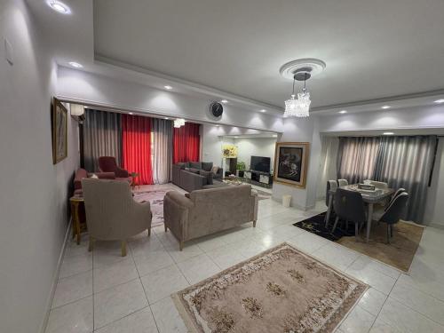 شقة فندقية امام حديقة الطفل