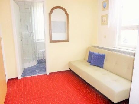 Koupelna v ubytování Hotel Waldhaus-Hutzelhöh