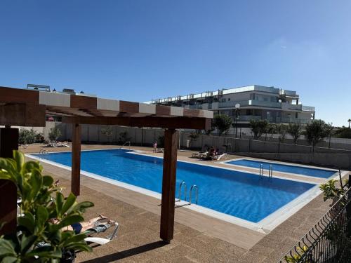 Swimmingpoolen hos eller tæt på Apartment Ella