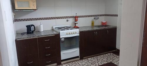 Kuchyň nebo kuchyňský kout v ubytování Descanso