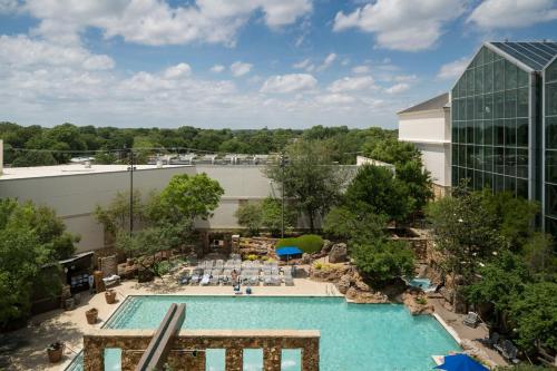 an overhead view of a pool at a hotel at Gaylord Texan Resort and Convention Center in Grapevine