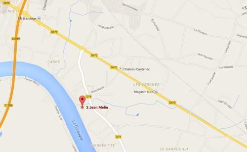 um mapa do Google com um marcador vermelho nele em Les ID de Saint Emilion em Saint-Émilion