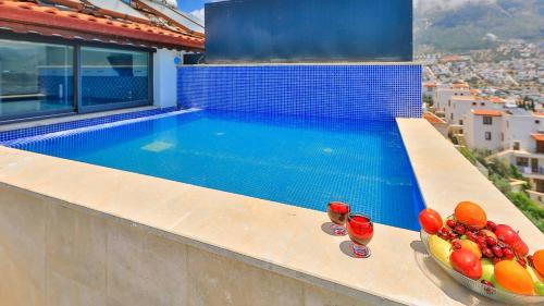 Photo de la galerie de l'établissement Seaview Luxury Apartment - 6839, à Kalkan