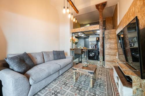 Le Loft - Un Voyage Urbain au Coeur de la Ville