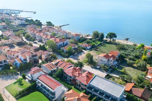 Gallery image of Guedin Sea Side Maisonette, Nikiti in Nikiti