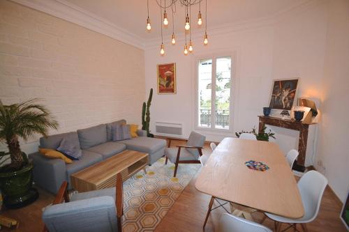 Duguesclin - luxueux T3 dans le centre historique