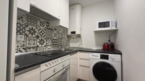 Central and Cozy in Madrid 3D