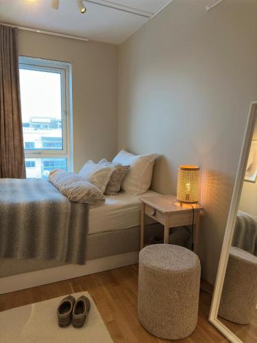 Χώρος καθιστικού στο Spacious apartment with a great view and parking