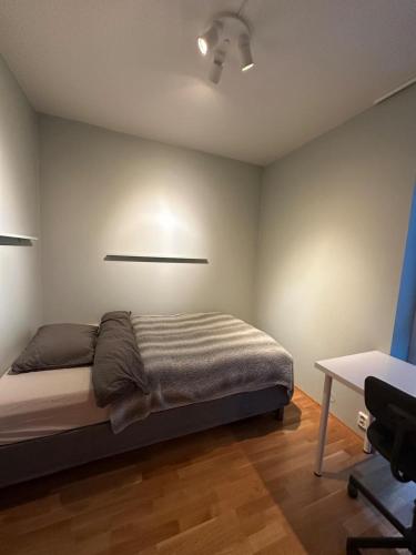 Ένα ή περισσότερα κρεβάτια σε δωμάτιο στο Spacious apartment with a great view and parking