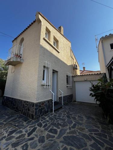 Villa T4 type canétoise climatisée et proche plage - 6ILEF56