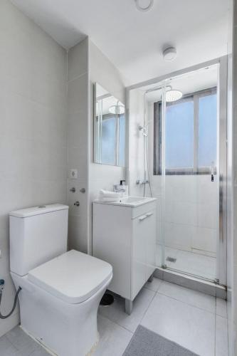 Nogalera Rainbow 2-bedroom apartment, Pool and parking BY NAMASTE ELITE