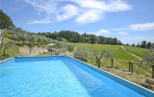 Bazén v ubytovaní Pet Friendly Apartment alebo v jeho blízkosti