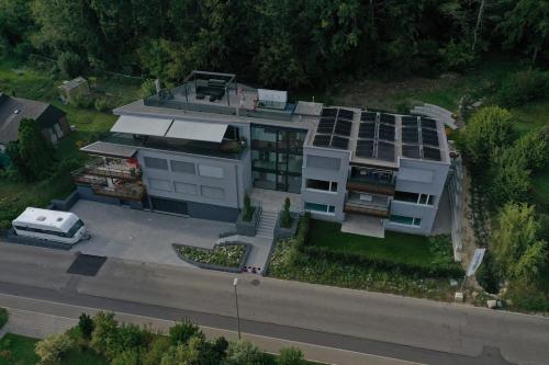 Budova, kde se apartmán nachází