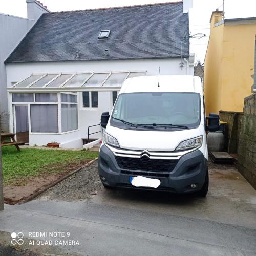 Gallery image of Maisonnette tout confort parking prive in Brest