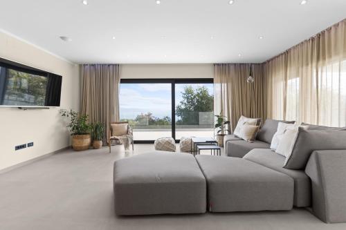Casa Calme luxury villa surounded with nature Opatija including EVcharging station