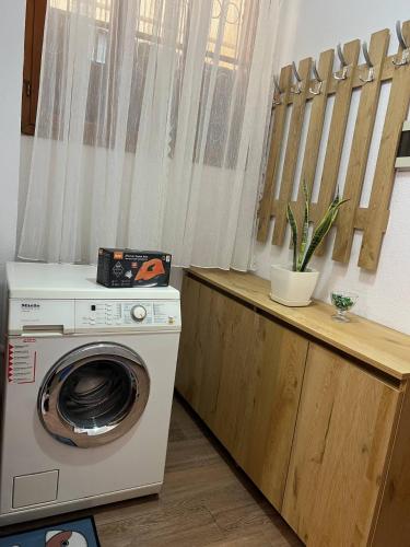 Gambar di galeri bagi Potka Apartments di Yzberishti