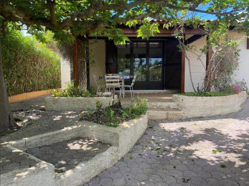 Holiday house Les Lauriers-roses 6 persons, 1 km from the beach