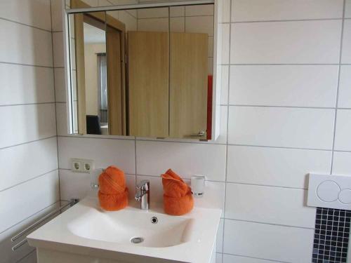Two-Bedroom Apartment in Malinska - Insel Krk 13080