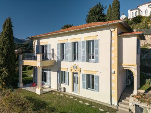 Magnifique Villa d'époque vue mer, plage à 12 min à pieds
