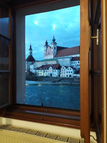 APARTMENT ZENTRUM Top 12 mit 2 Schlafzimmer - sehr schöner Ausblick