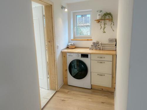 Dapur atau dapur kecil di Charmantes & privates Ferienhaus am Pledlberg
