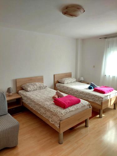 Dina Apartments