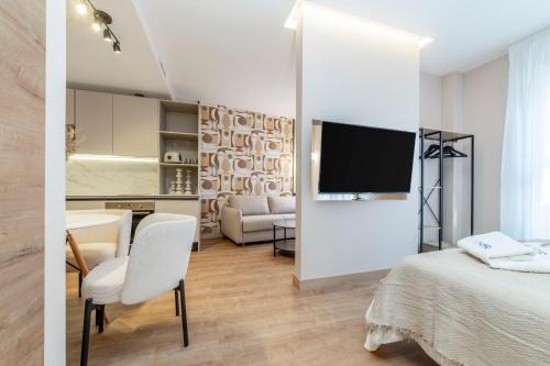 Μια τηλεόραση ή/και κέντρο ψυχαγωγίας στο Ando apartments