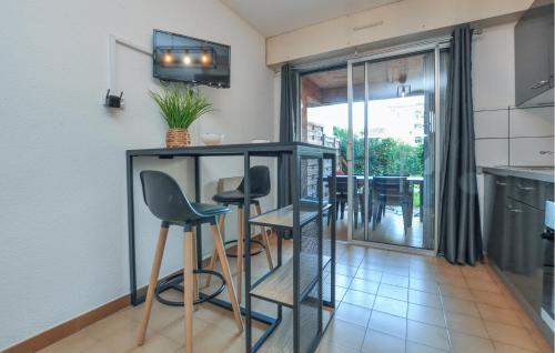 Amazing Apartment In Fréjus With Wifi