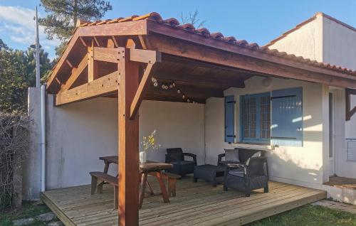 Cozy Home In Laiguillon La Presquile