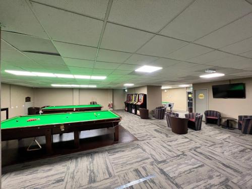 Biliár nebo kulečník v ubytování 10 The Poplars, Lyons Robin Hood, Rhyl, Pet Friendly