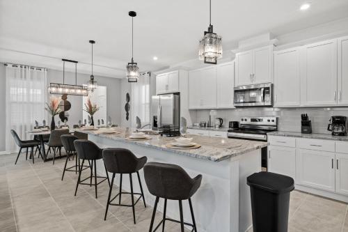 Amazing 6Bed Home in Solara Fun for All photo 13