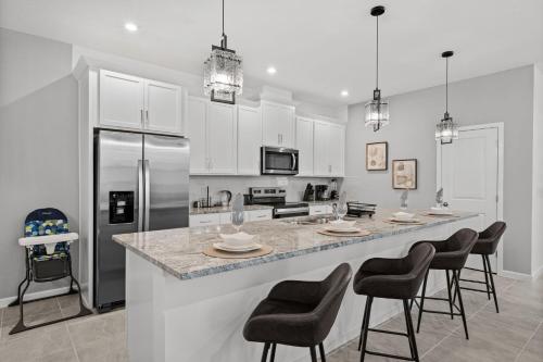 Amazing 6Bed Home in Solara Fun for All photo 14