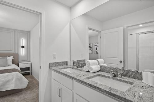 Amazing 6Bed Home in Solara Fun for All photo 39