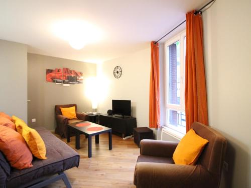 Bel F3 en hyper centre du Mont Dore, 50m des Thermes, 7 couchages, tout équipé, classé 2 étoiles - FR-1-415-14