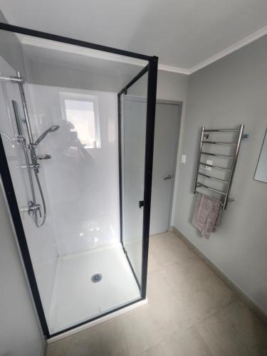 O baie la Raglan by the Sea - 2 Bedroom Apartment