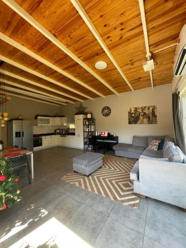 Gallery image of Casa Heizmann en plena naturaleza y cerca de la playa in Puerto Bella Vista