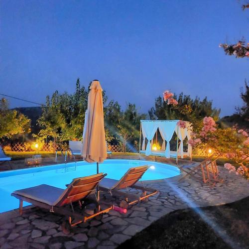 Villa Nafplion private pool garden bbq 5' sea