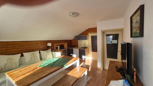 TV a/nebo společenská místnost v ubytování AlpinResort DerBacherhof