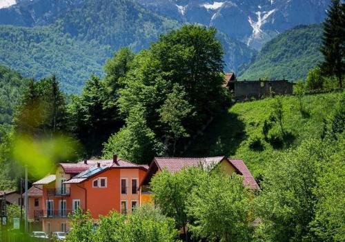 Gallery image of Green Villas Tjentiste in Tjentište