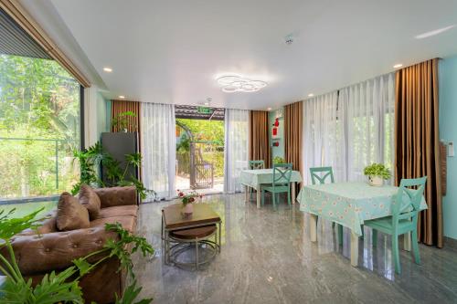 Ruang duduk di An Bang Starling Villa