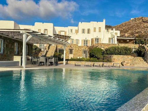 White Rock Suites & Villas photo 2