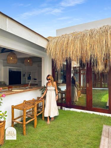 Zahrada ubytování Bali-Inspired Villa with Private Pool ,Sleeps 10