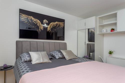 Posteľ alebo postele v izbe v ubytovaní Apartment Queen Hvar
